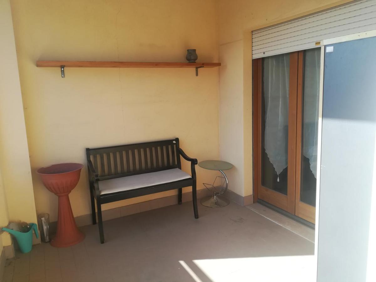 Romanina Appartamento Giuland Exterior foto